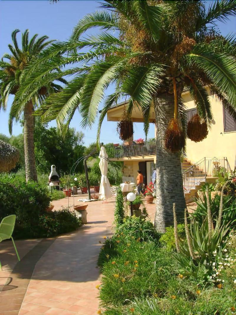 Villa Dei Giardini San Leone Luaran gambar