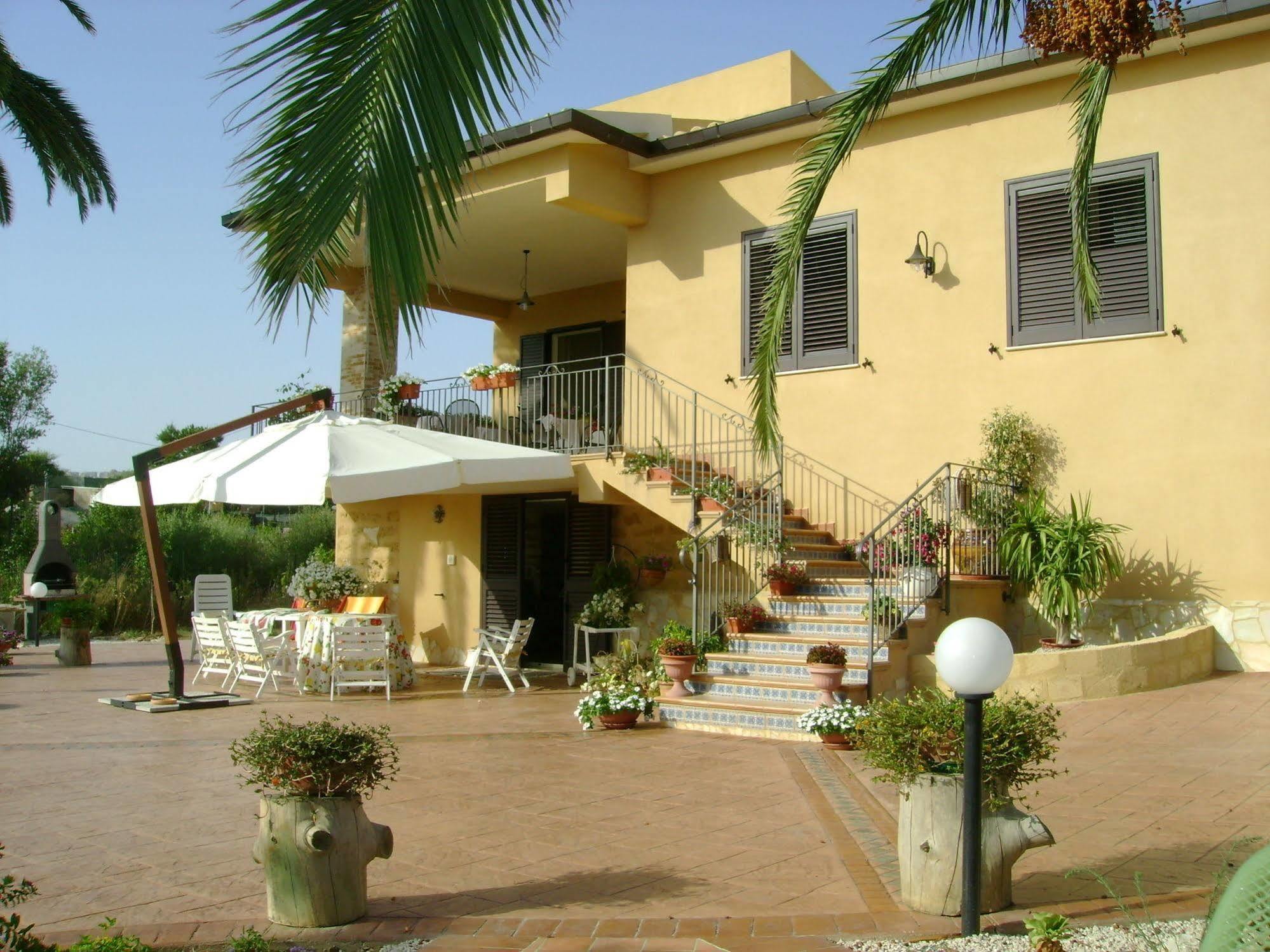 Villa Dei Giardini San Leone Luaran gambar